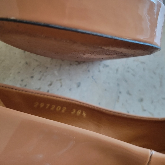 GUCCI Betty Platform Pump - Picture 13 of 13